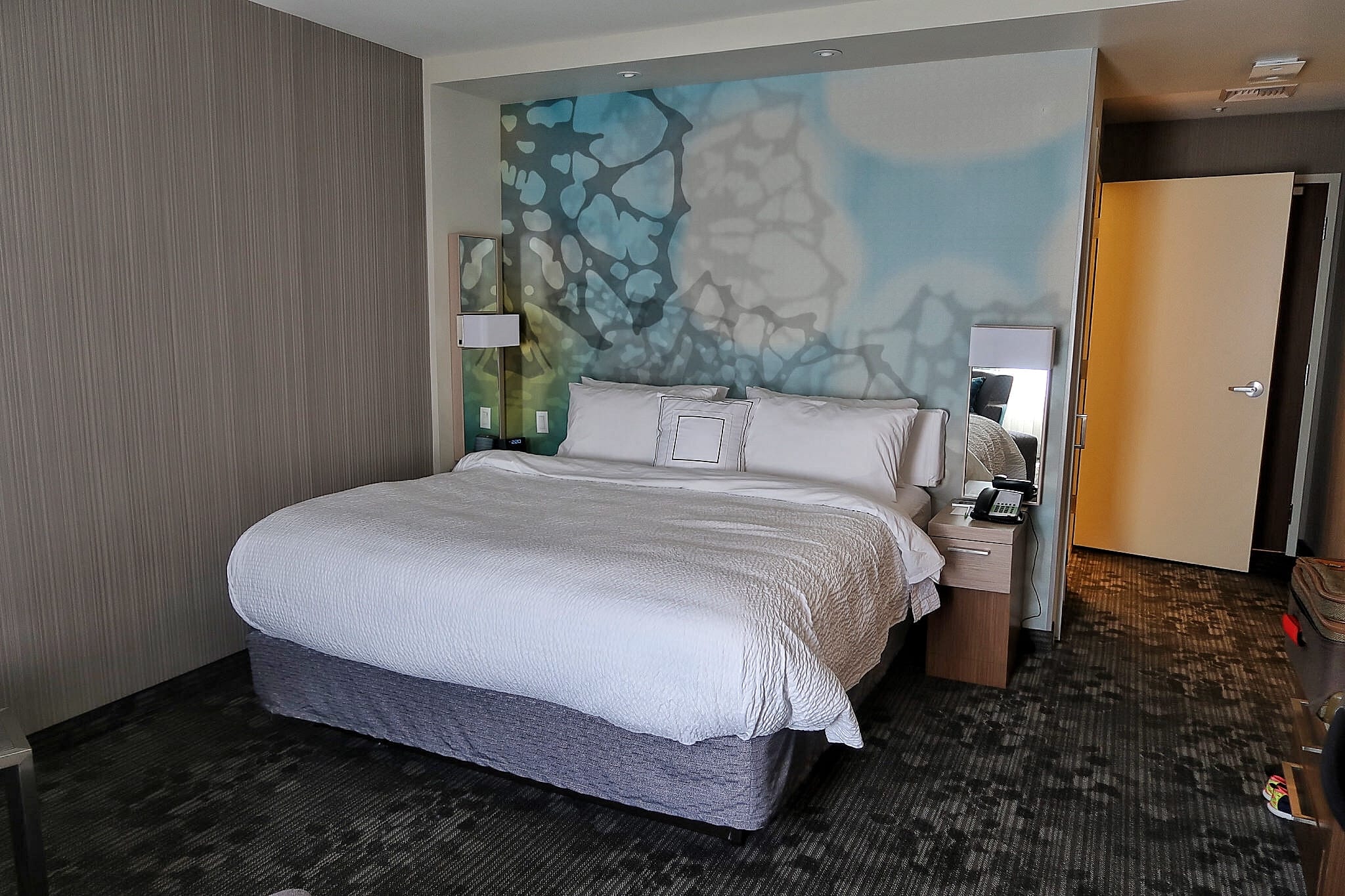 Review of Courtyard Marriott Redwood City, California - FOODICLES