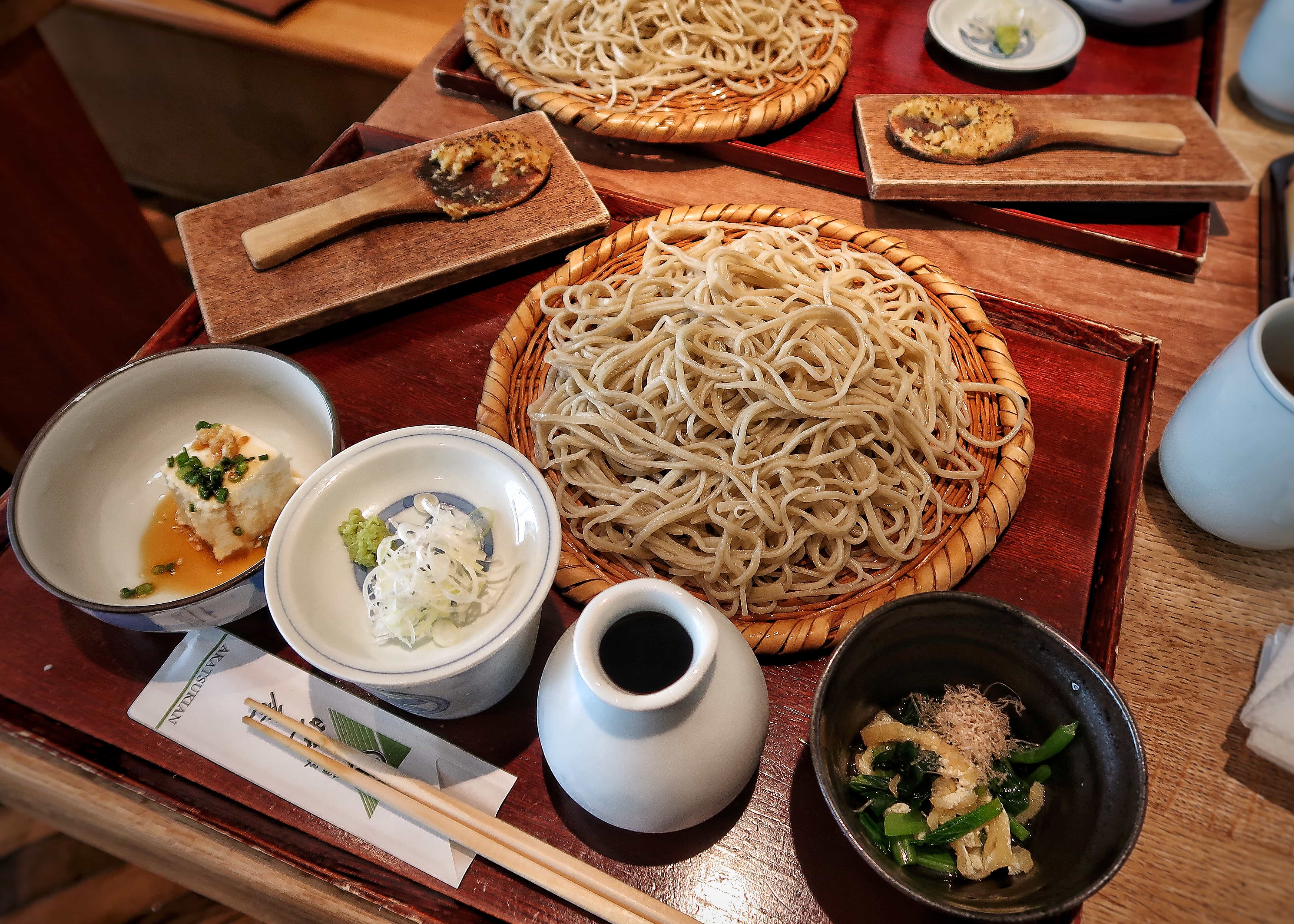 experience-handmade-soba-noodles-in-ginza-tokyo-foodicles