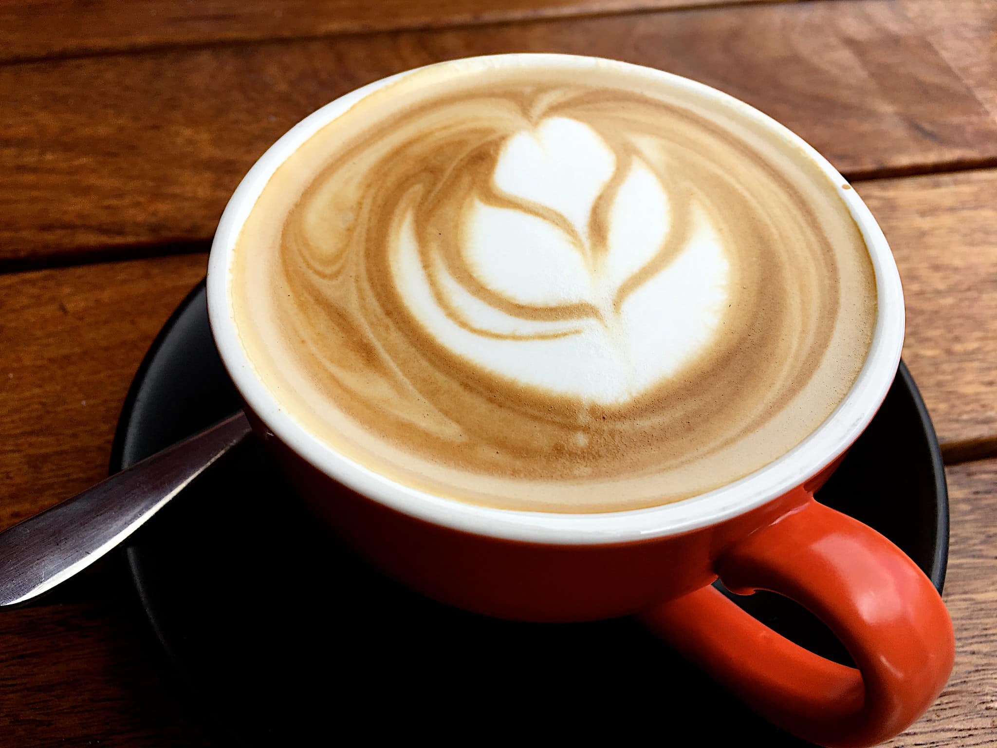 Flat White History & Origins - FOODICLES